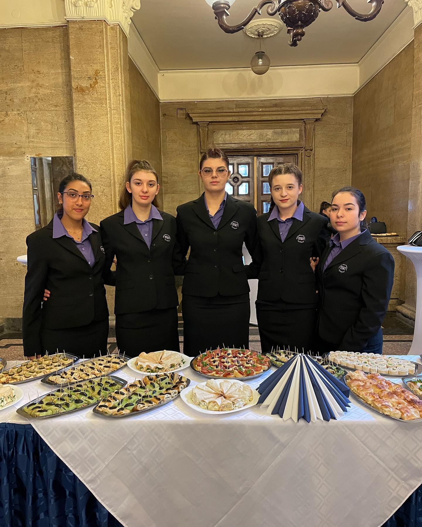 333714586_574382071378758_4599374171868872606_n